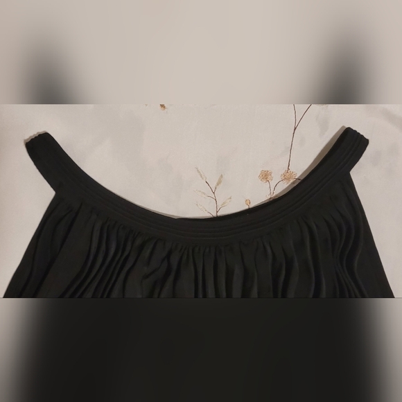 ​Vince. Black Sunburst Pleated Neck Halter Maxi Dress - 10 - Picture 7 of 15